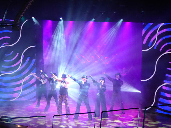 Aidastars Aida Stars Show let me entertain youAidastars Aida Stars Show let me entertain you