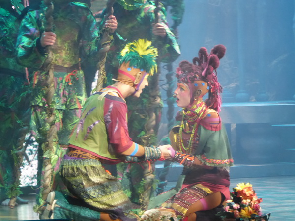 Aidastars Aida Stars Show let me entertain youAidastars Aida Stars Show let me entertain you