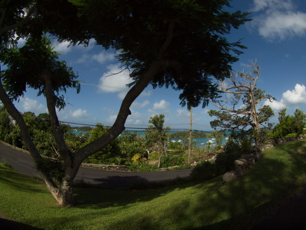 Hamilton bermuda smallest&nbsp;working&nbsp;drawbridge&nbsp;in the world