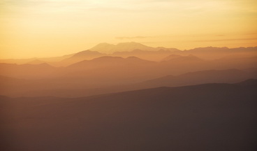 zurück Peru  back Arequipa    Chachani 6075 m   
