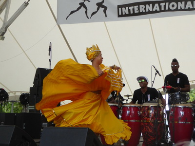 Osian Del Monte  Cuba spirtitual Street Dancing Musik Osian Del Monte  Cuba spirtitual Street Dancing Musik 