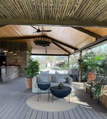 Insika Lodge Bar Dining